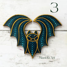 Load image into Gallery viewer, Bat Collection Multiple Options