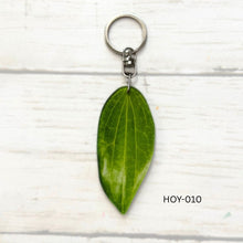 Load image into Gallery viewer, Hoya Leaf Keychain Multiple Options