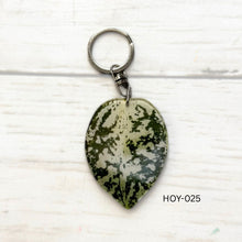 Load image into Gallery viewer, Hoya Leaf Keychain Multiple Options