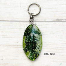 Load image into Gallery viewer, Hoya Leaf Keychain Multiple Options