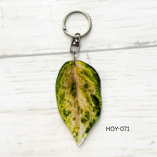Load image into Gallery viewer, Hoya Leaf Keychain Multiple Options