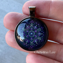 Load image into Gallery viewer, Purple Star Gazer Pendant Necklace