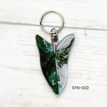 Load image into Gallery viewer, Syngonium Leaf Keychain Multiple Options