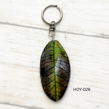 Load image into Gallery viewer, Hoya Leaf Keychain Multiple Options
