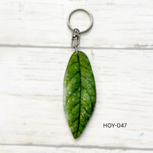 Load image into Gallery viewer, Hoya Leaf Keychain Multiple Options
