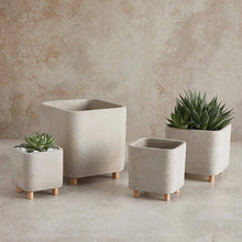 Load image into Gallery viewer, Square Pot With Legs - Small
